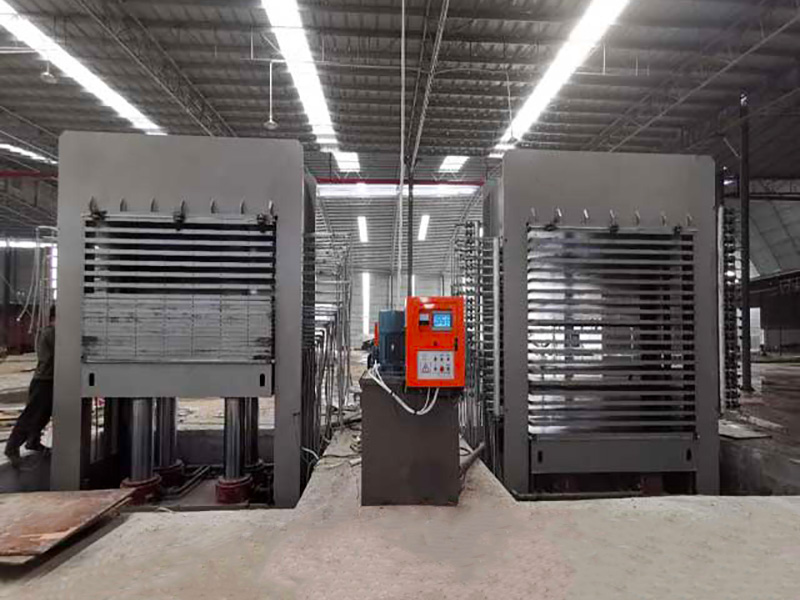 Hot presses for plywood