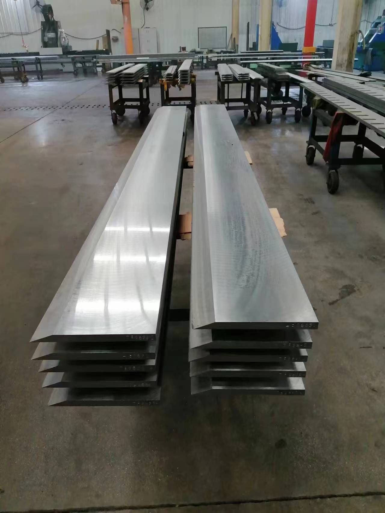 Veneer knives