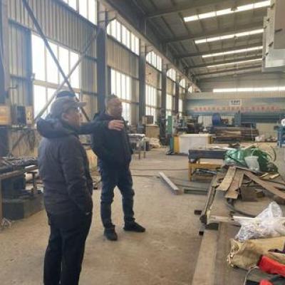 The Russian client visited the plant